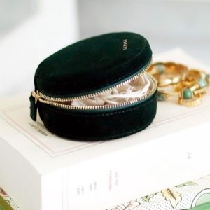 Sezane jewelry travel case box round
